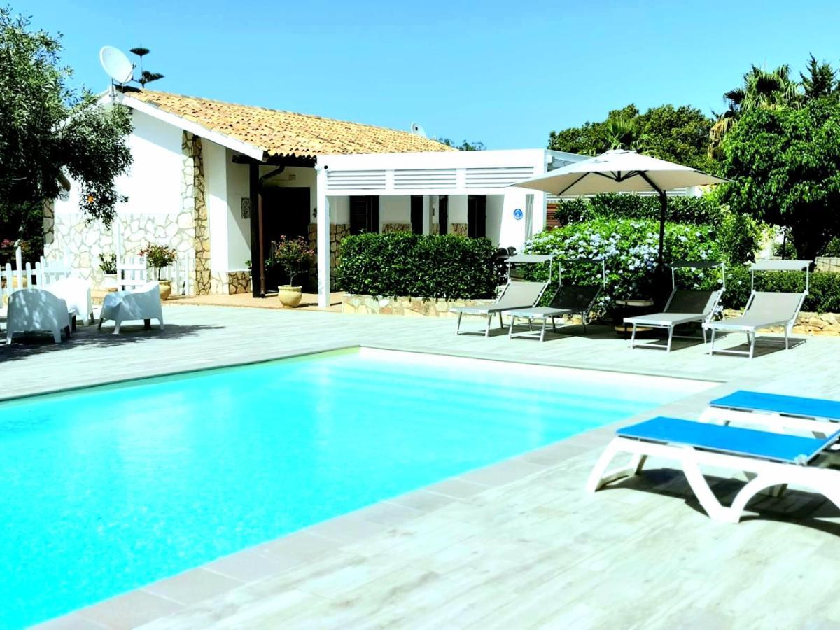 Villa Hibiscus Castellammare del Golfo Exterior foto
