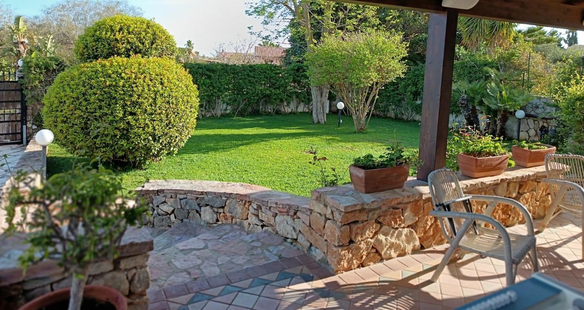 Villa Hibiscus Castellammare del Golfo Exterior foto